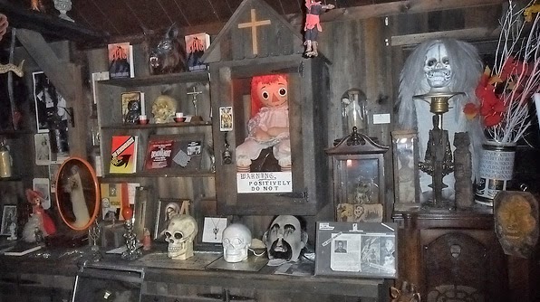 anabelle-doll-resides