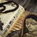 A guide for the Christians to choosing the right rosary – A look into the technical side rosary christian