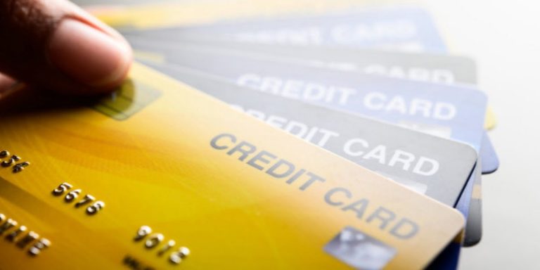 Using a Credit Card to Raise Your Credit Score