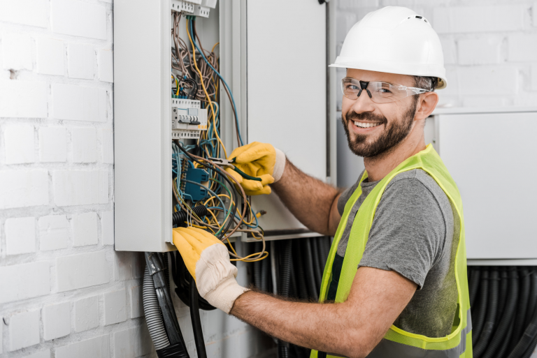 The Undeniable Benefits of Becoming a Professional Electrician